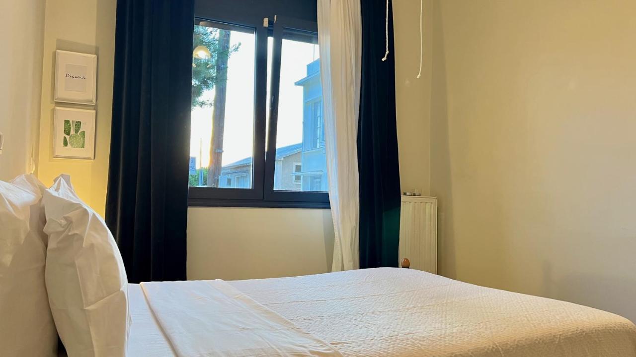 100 Meters From The Sea Apartment Xylokastro Exterior photo